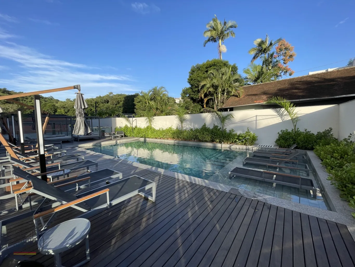 Não é todo dia que aparece apartamento em andar alto e com o privilegio de ter uma vista fantástica! - foto 1