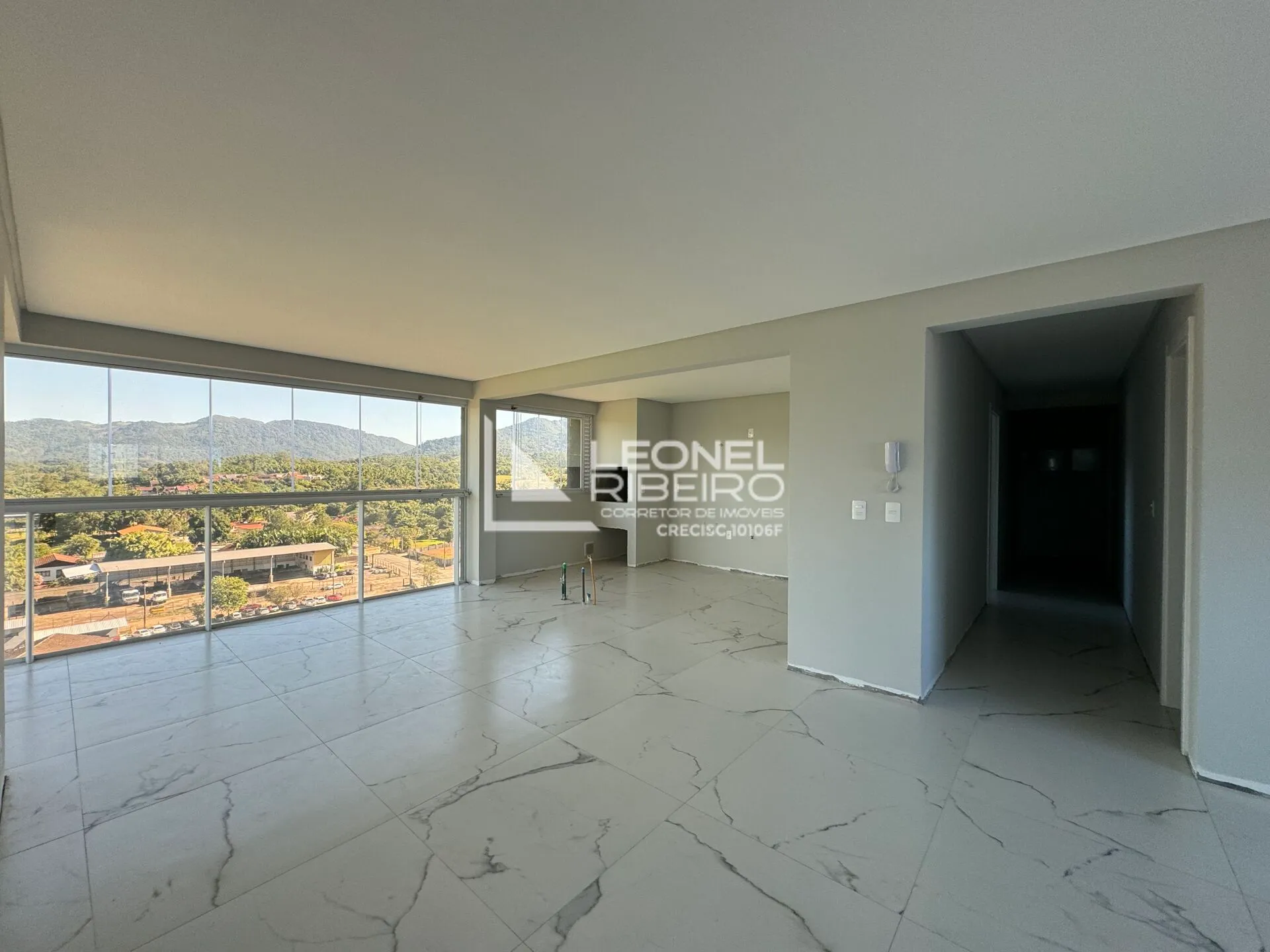 Apartamento com 3 dormitórios suítes à venda, 139,80 m no bairro Das Capitais em Timbó/SC. - foto 1