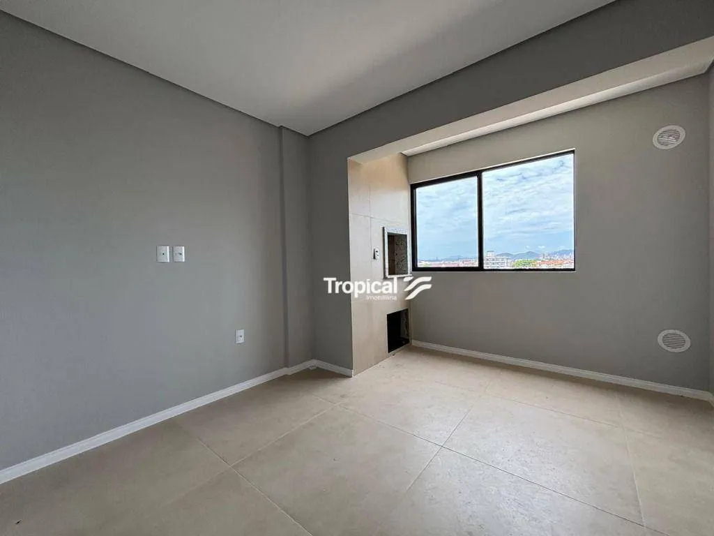 Apartamento com 2 dormitórios à venda, 52 m por R$ 490.000,00 - Meia Praia - Navegantes/SC - foto 1