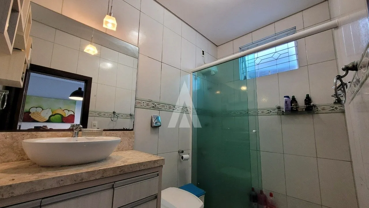 Sobrado com 3 suítes à venda no bairro Saguaçu em Joinville - SC, por R$ 850.000,00. — foto 6