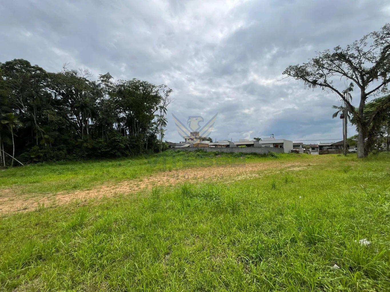Terreno versátil, ideal para múltiplas oportunidades! — foto 2