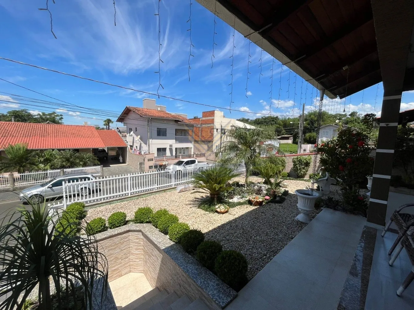 Casa com piscina e móveis planejados sob medida - Bairro Carijós — foto 6