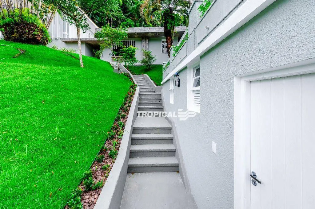 Casa · à venda · 6 quartos · 217m² · Ribeirão Fresco, Blumenau