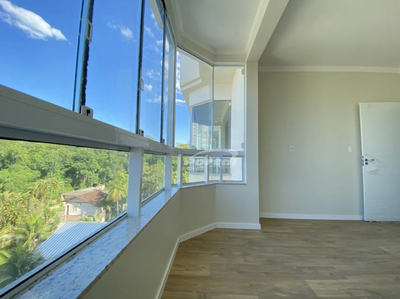 Apartamento semimobiliado 1 dormitório disponível para locação no Bairro Vila Nova — foto 4