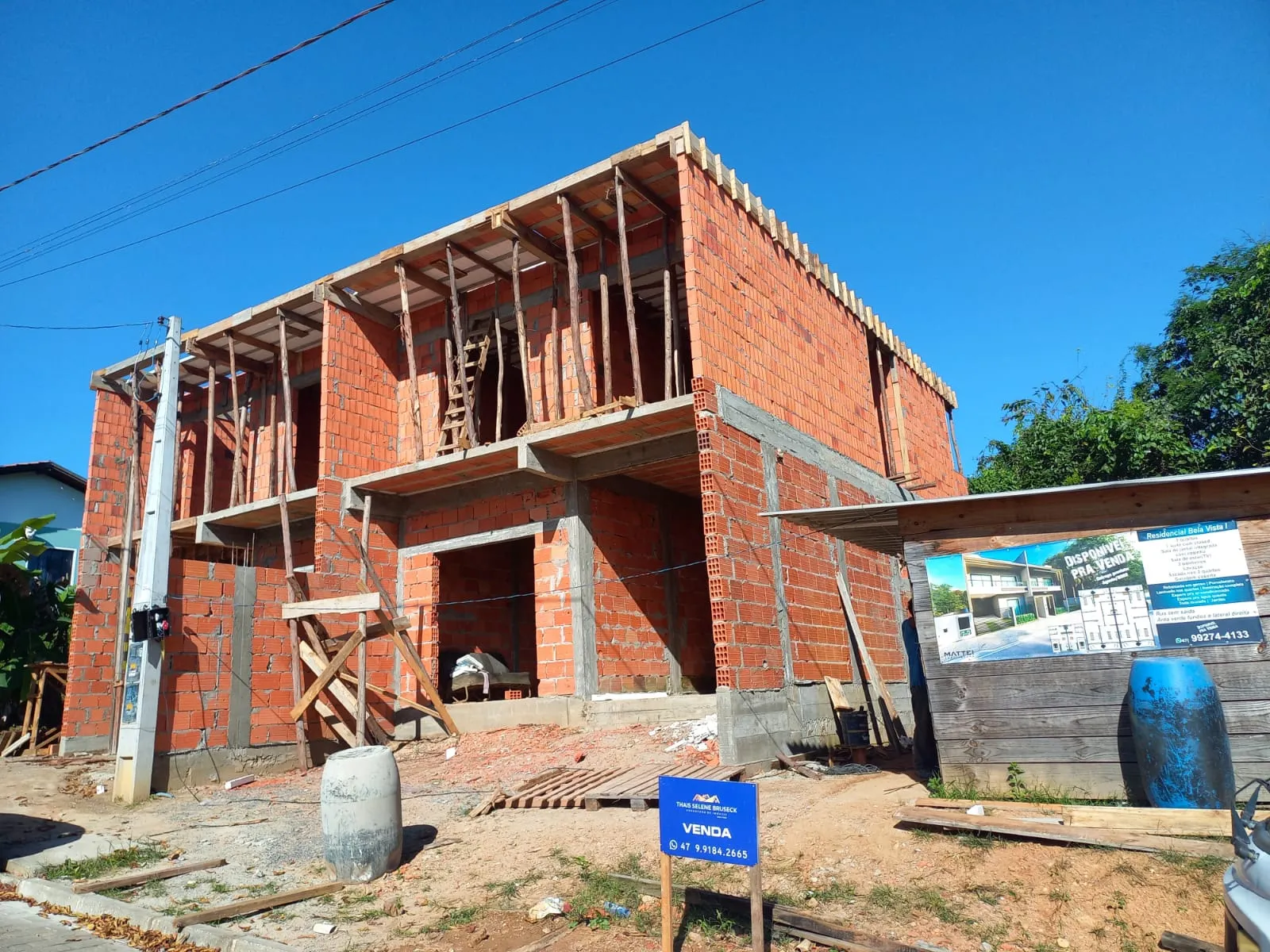 VENDO LINDO SOBRADO — foto 3