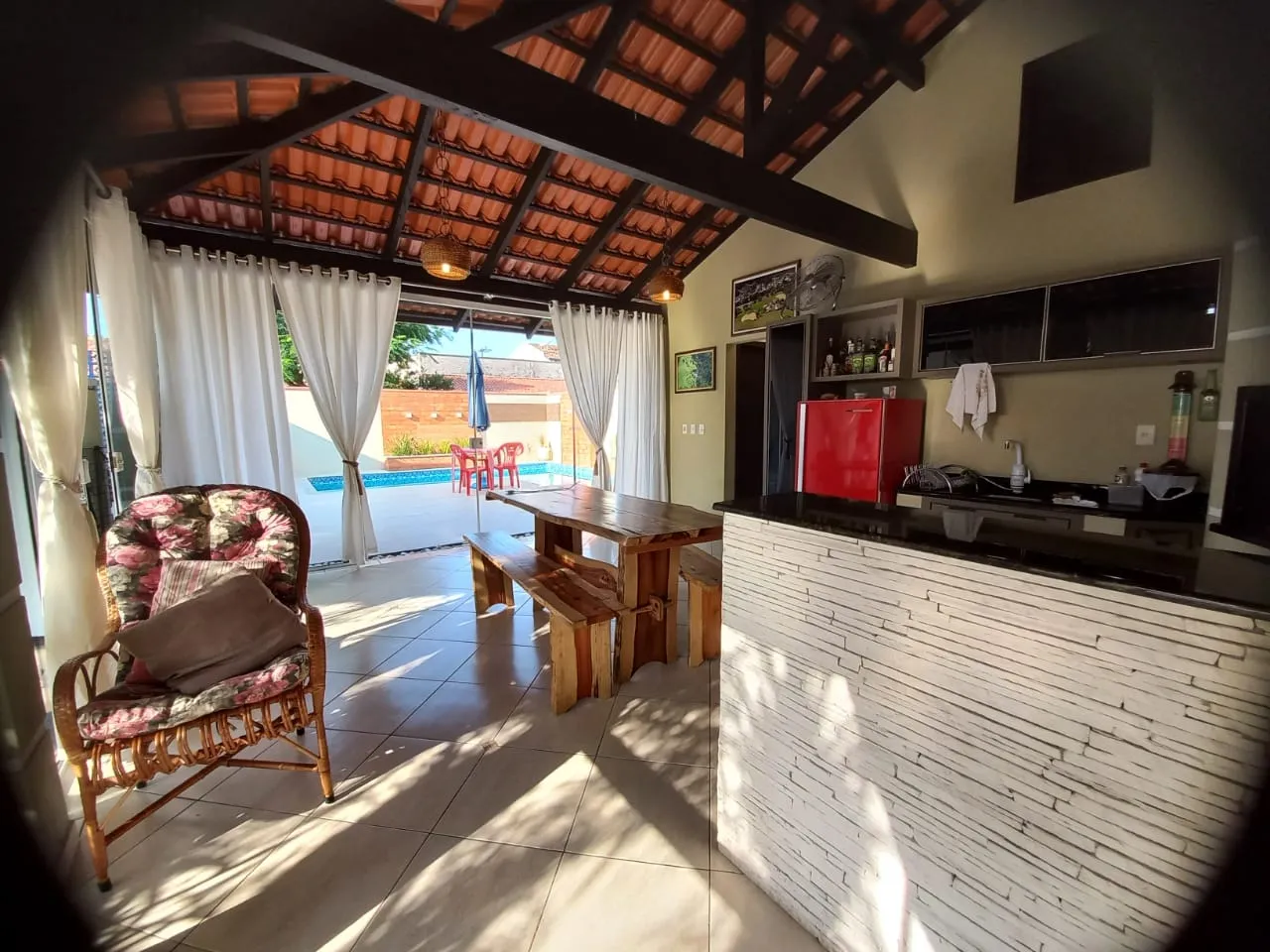 VENDO LINDA CASA — foto 3