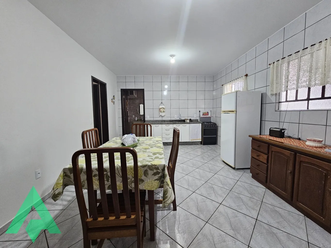 Casa com 5 dormitórios à venda por R$ 2.150.000,00 - Bairro Armação de Itapocoroi - Penha/SC — foto 5