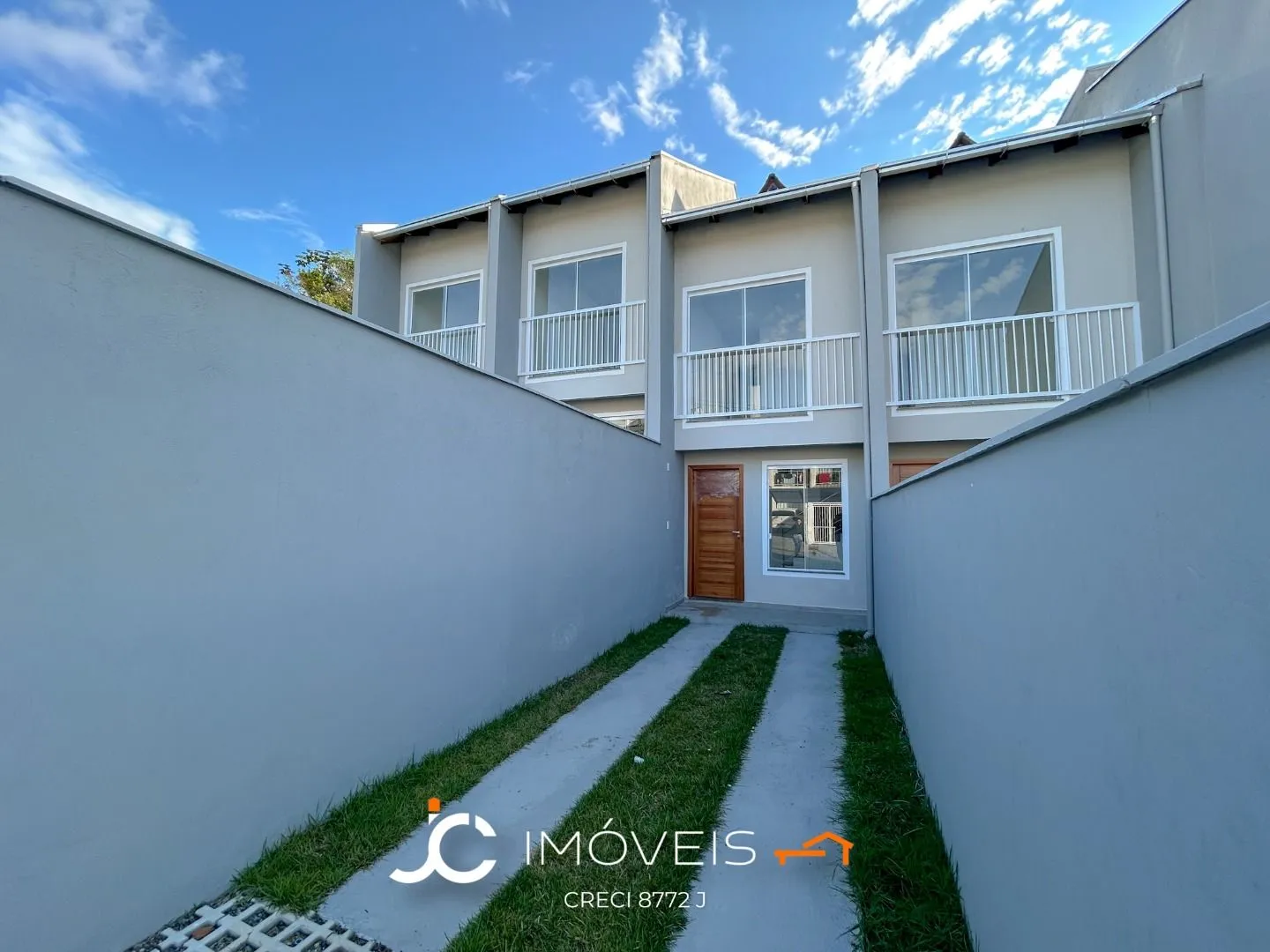 Sobrado com 2 dormitórios à venda, 63 m por R$ 332.000,00 - Itoupava Central - Blumenau/SC - foto 1