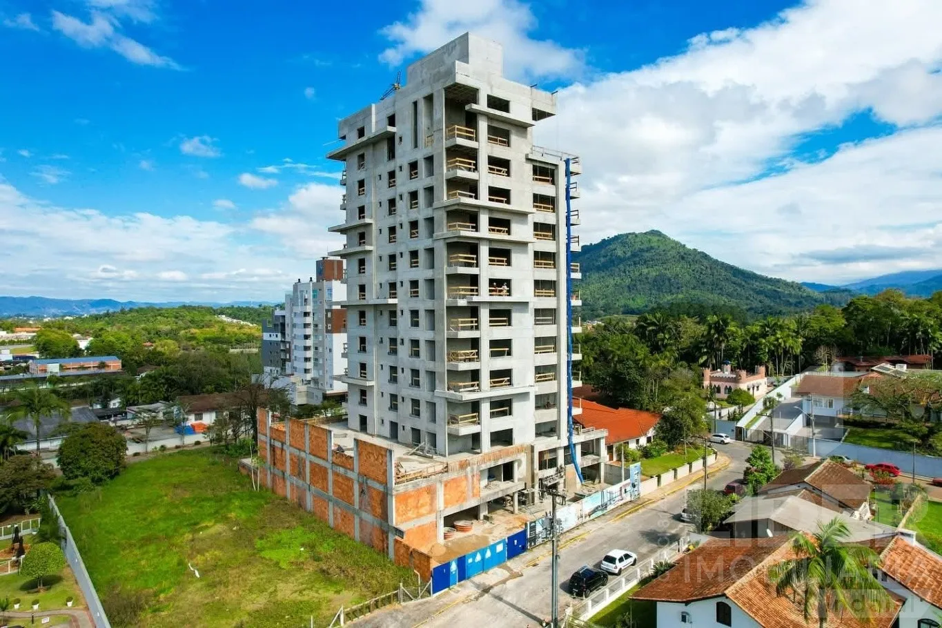 Apartamento novo em Timbó no Bairro Das Capitais - foto 1