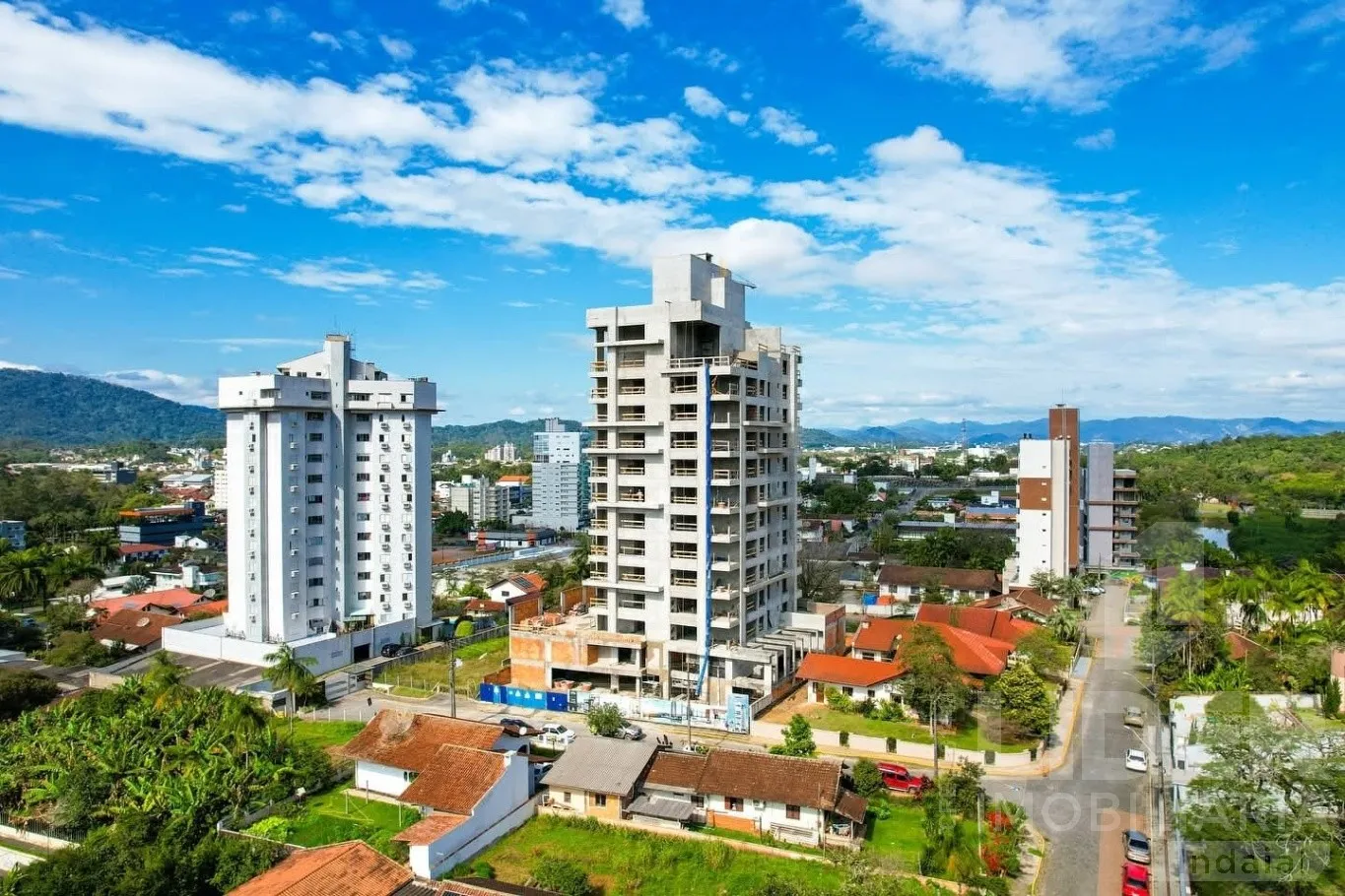 Apartamento novo com 02 Suítes em Timbó no Bairro Das Capitais - foto 1