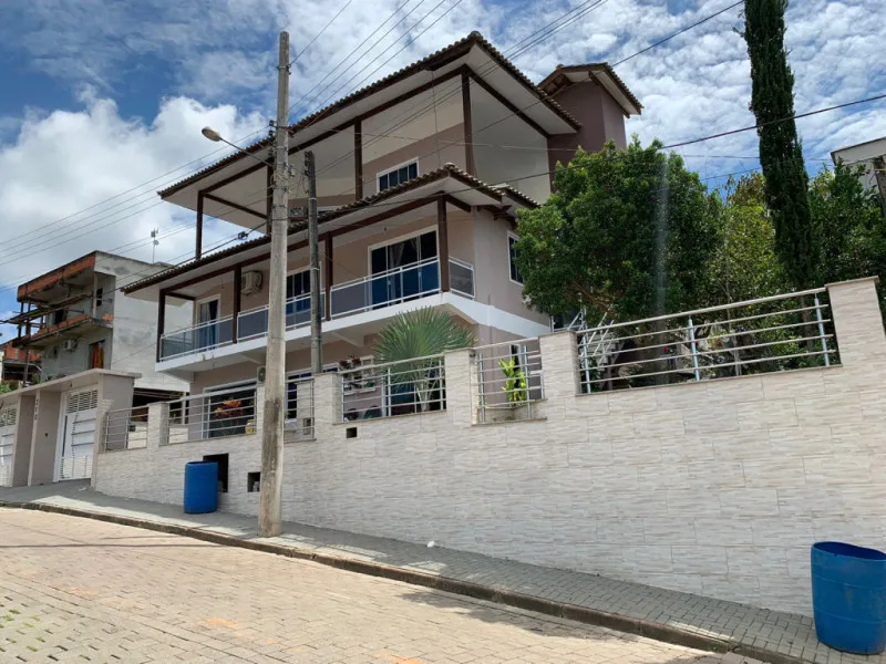 Imóvel com grandes dimensões no bairro Encano do Norte — foto 4