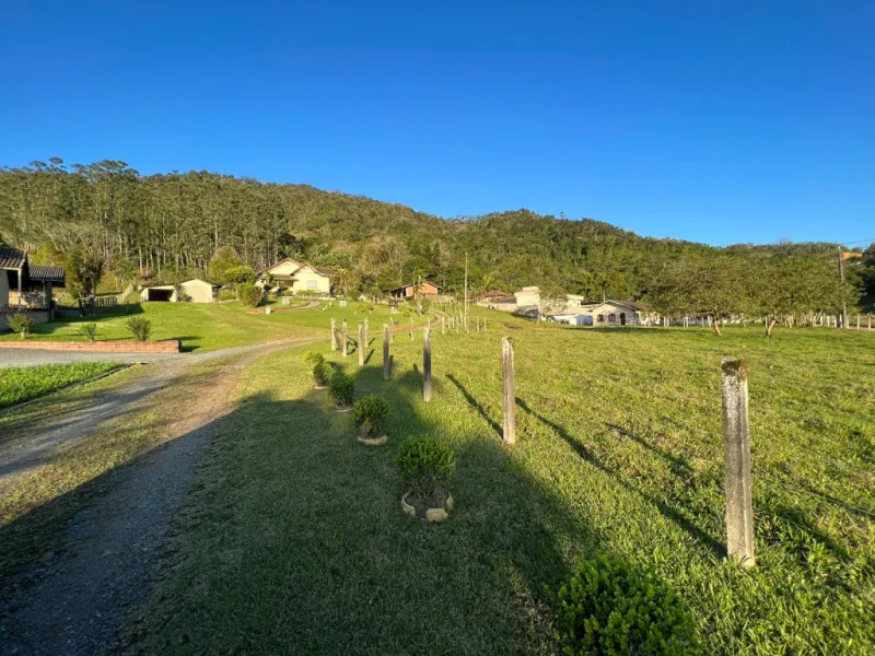 Imóvel Rural à venda com 3 quartos, 3 vagas, 46609m² no Estrada das Areias, Indaial — foto 2