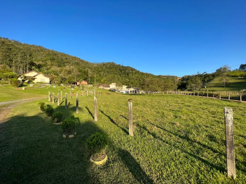 Imóvel Rural à venda com 3 quartos, 3 vagas, 46609m² no Estrada das Areias, Indaial — foto 3