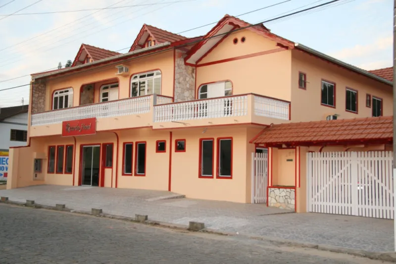 Hotel a venda em Indaial - foto 1