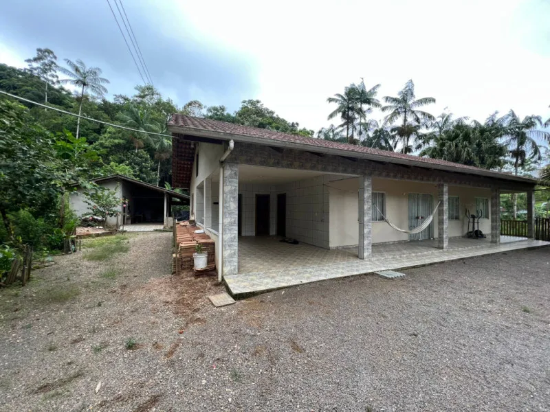 Sitio com casa de Alvenaria no Pico Diamantina - Rodeio SC - foto 1