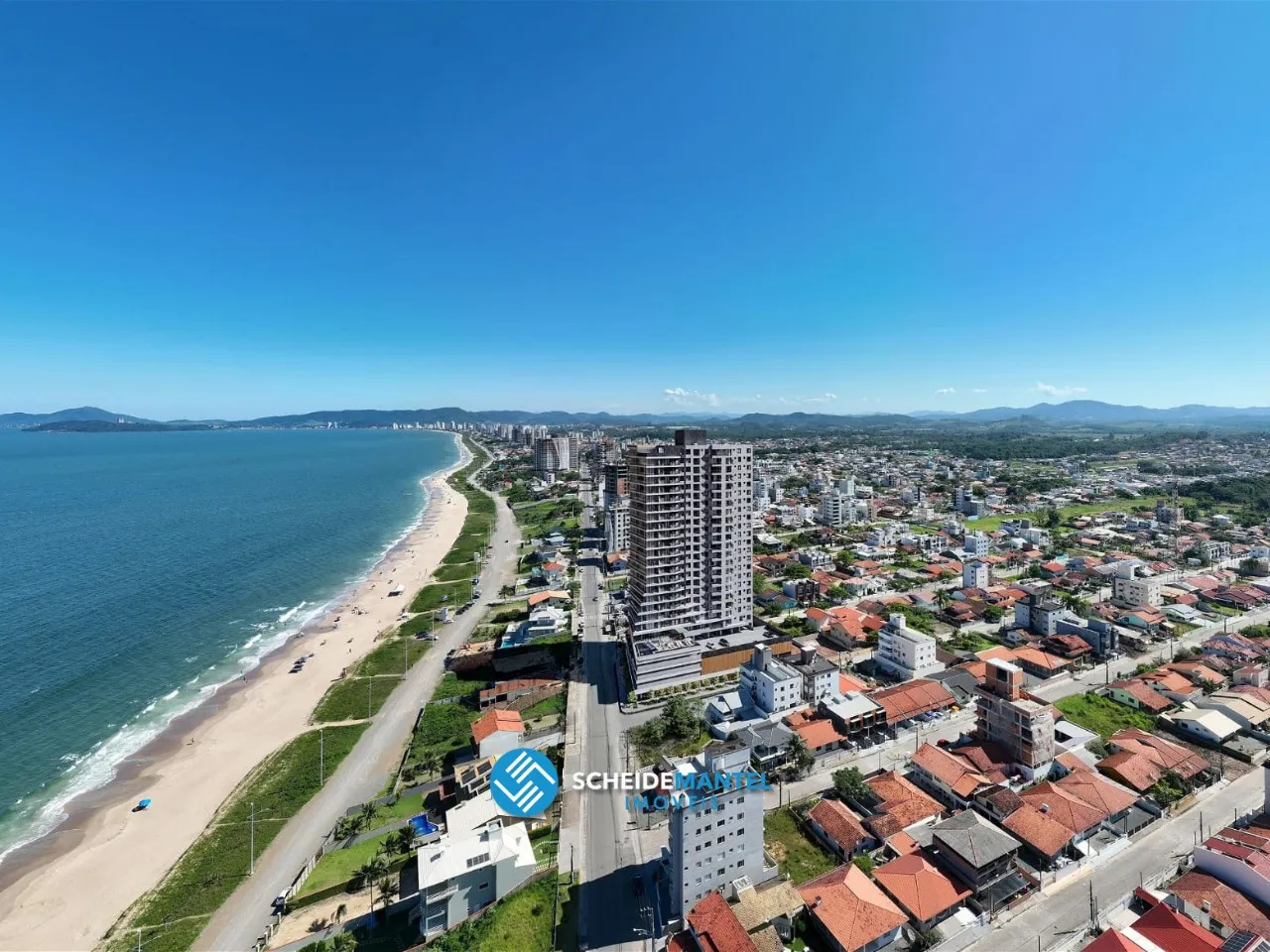 APARTAMENTO NO ITACOLOMI - BALNEÁRIO PIÇARRAS/SC — foto 2