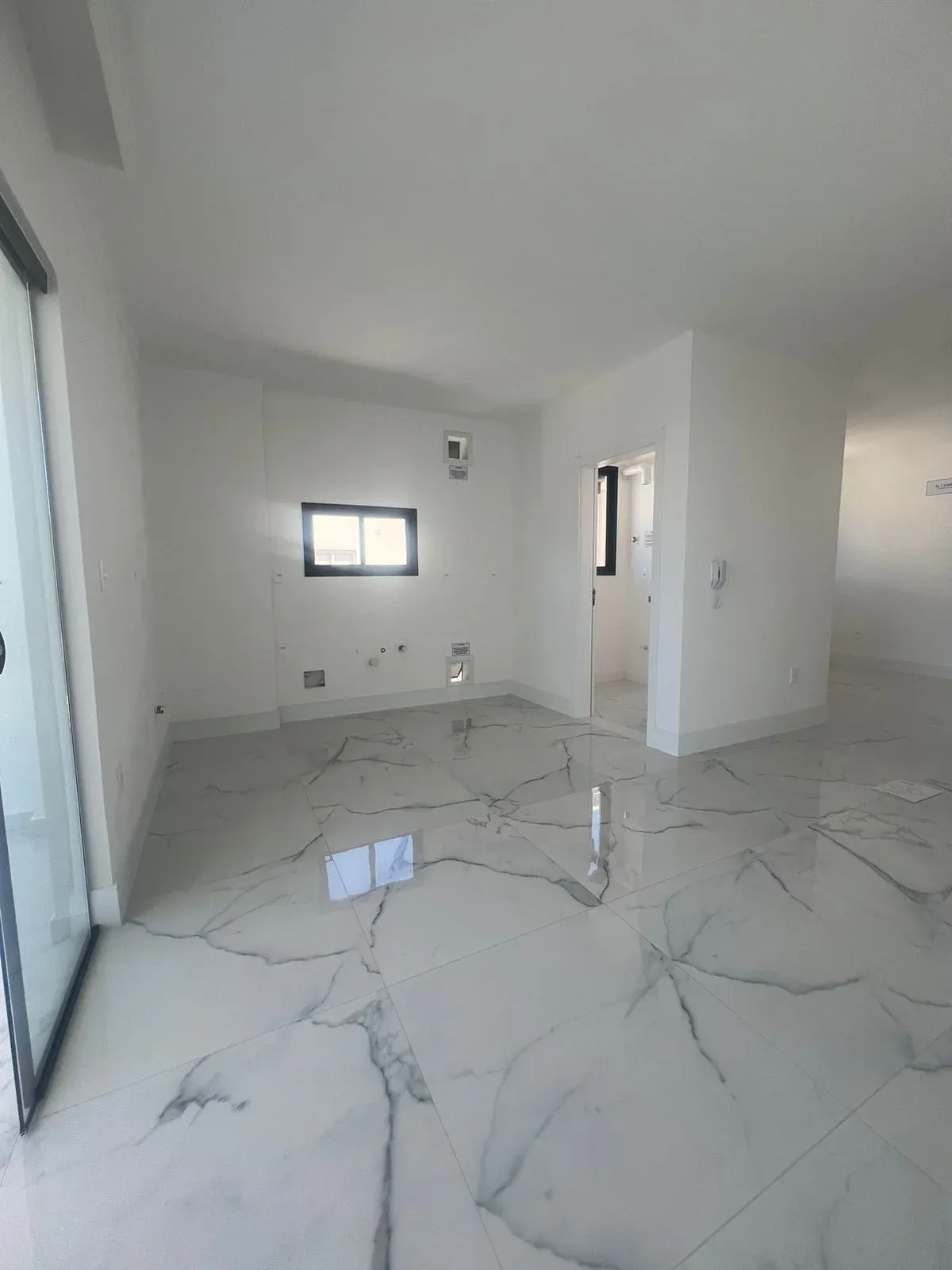 COBERTURA EM EXCELENTE LOCALIZAÇÃO NO CENTRO DE ITAPEMA!!! SALDO EM 70 MESES!! — foto 4