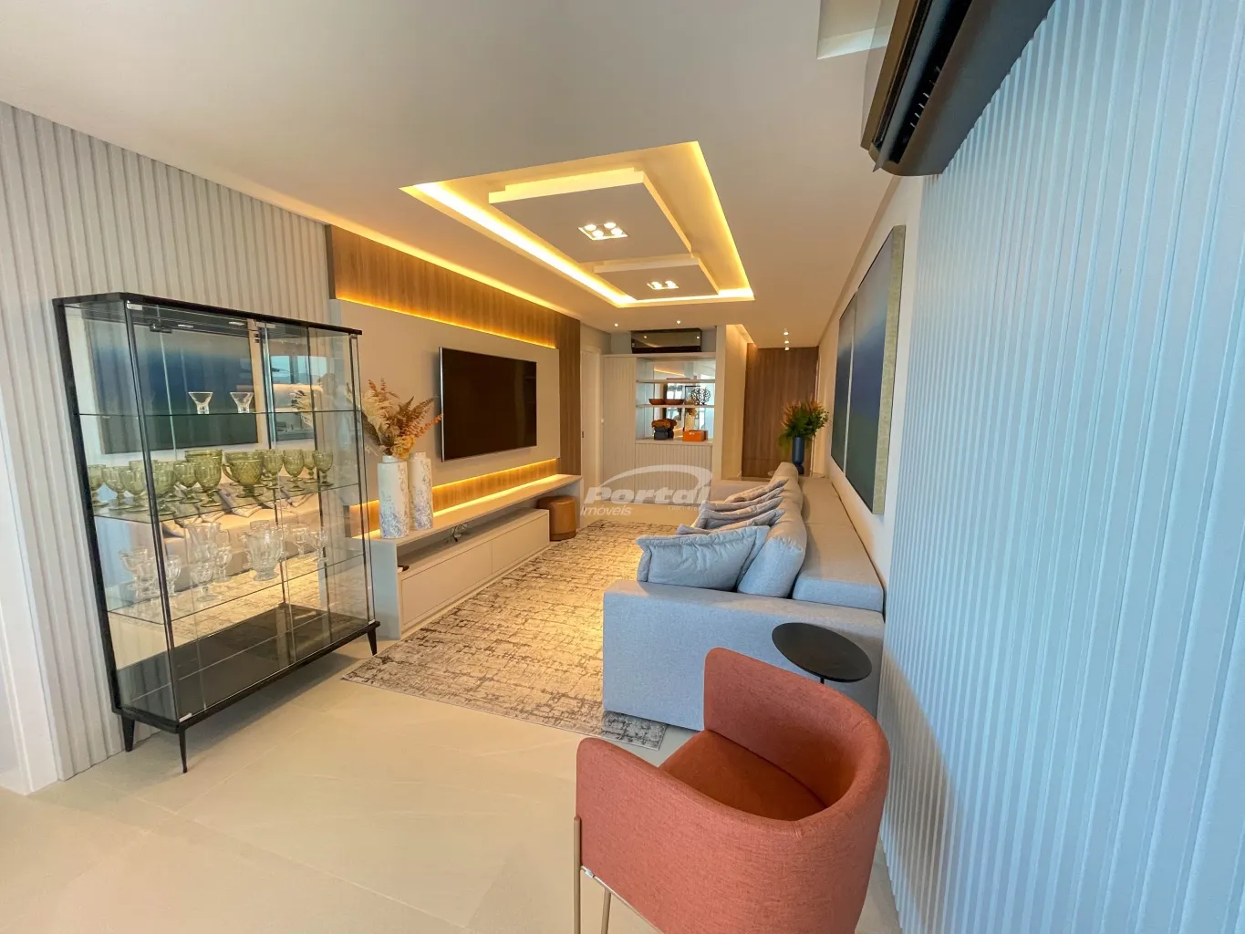 Apartamento frente mar, finamente mobiliado e decorado em empreedimento alto padrão da Vetter Empreendimentos com 3 suítes e 2 vagas de garagem!! — foto 5