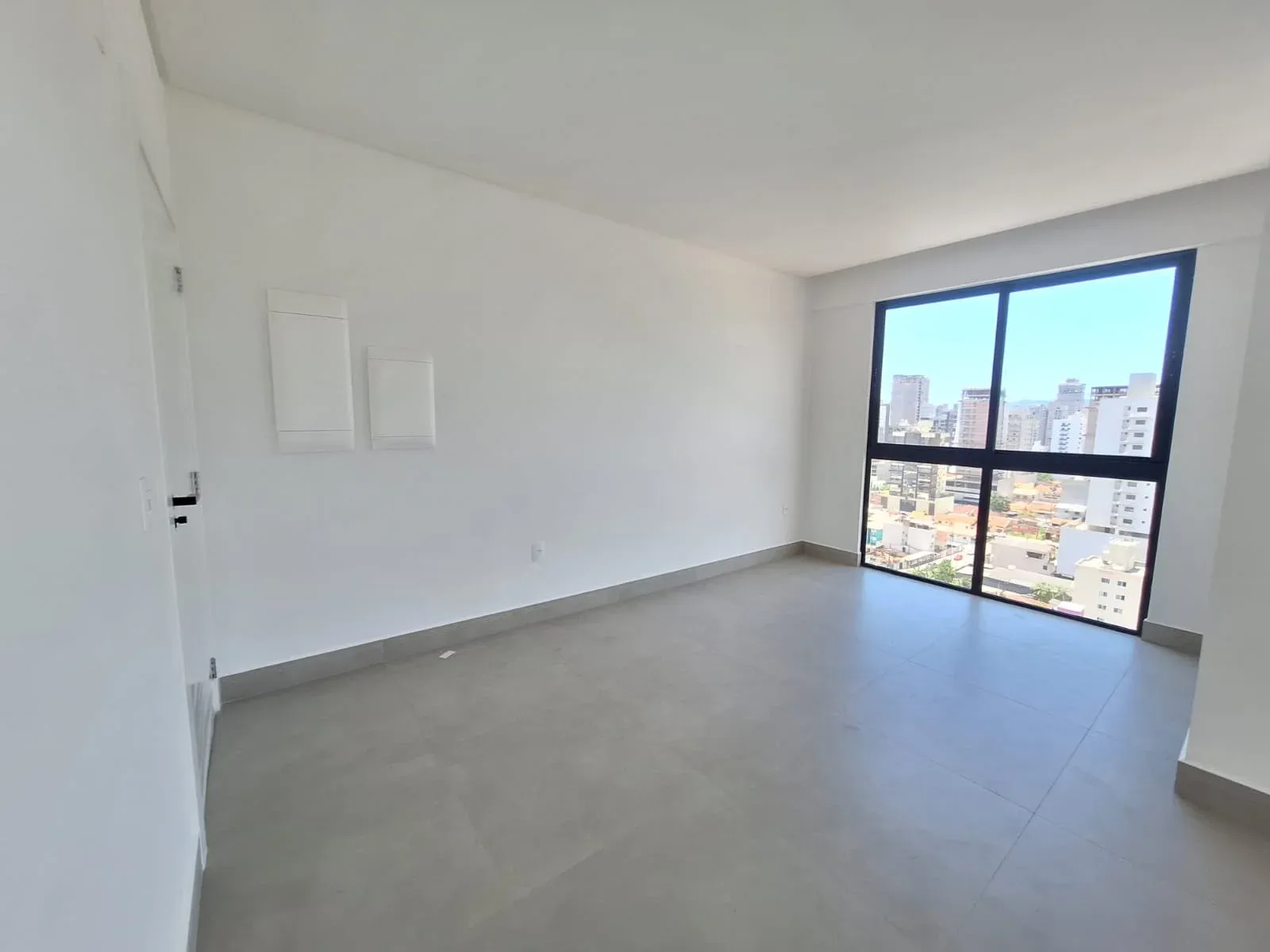 PRONTO PRA MORAR!!! APARTAMENTO DE 02 SUÍTES E 02 VAGAS DE GARAGEM!! — foto 3