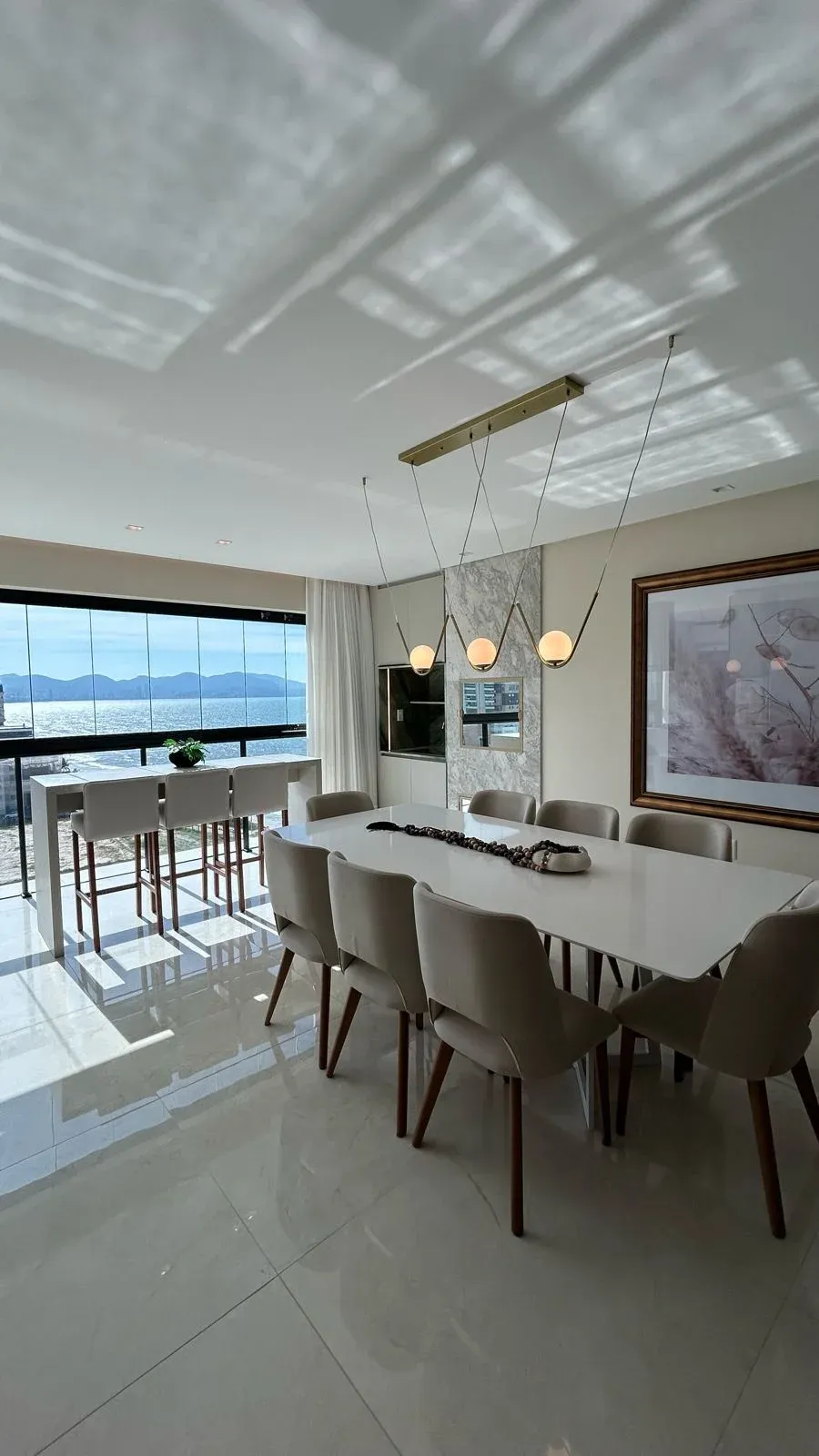 APARTAMENTO NA BEIRA MAR TODO MOBILIADO COM 04 SUÍTES E 03 VAGAS DE GARAGEM!!! — foto 7