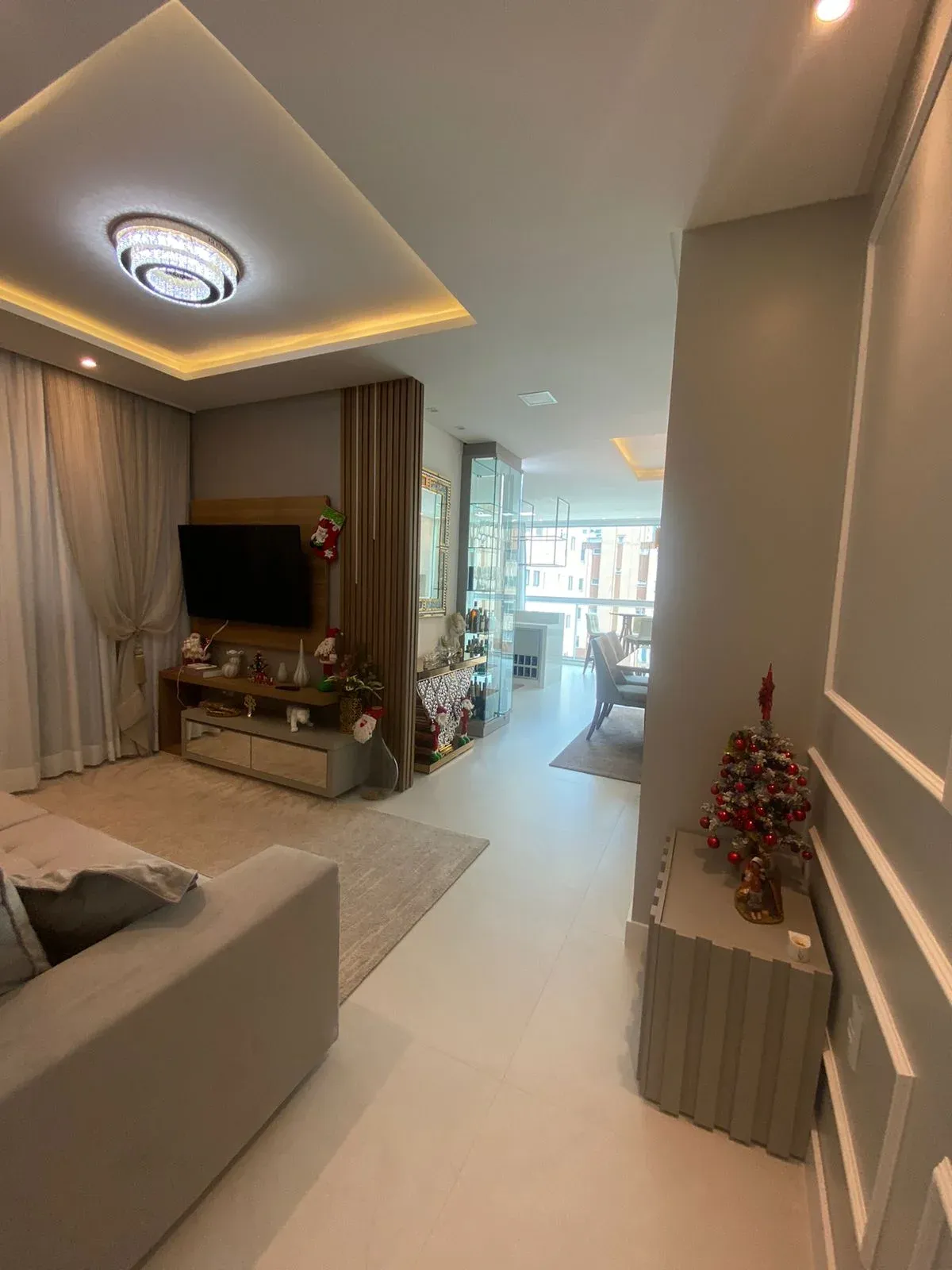APARTAMENTO MOBILIADO E DECORADO COM SALDO EM 100 MESES!!!! — foto 3