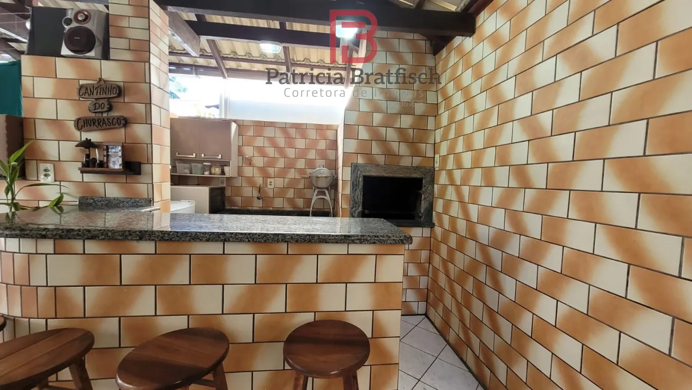 Casa plana, com piscina, no Bairro Fortaleza. — foto 7