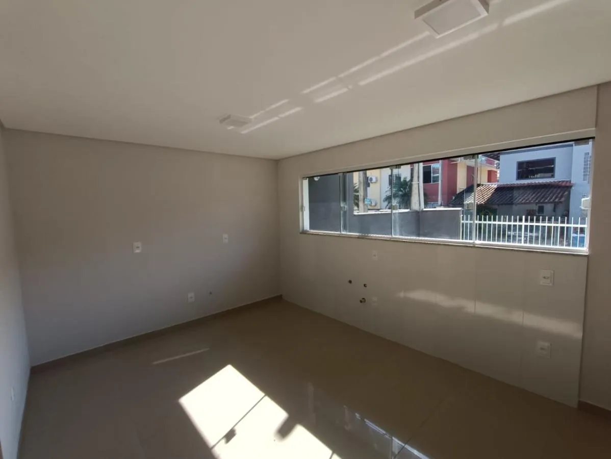 Sobrado para Venda em Blumenau, Salto Weissbach, 3 dormitórios, 1 suíte, 2 banheiros, 1 vaga — foto 5