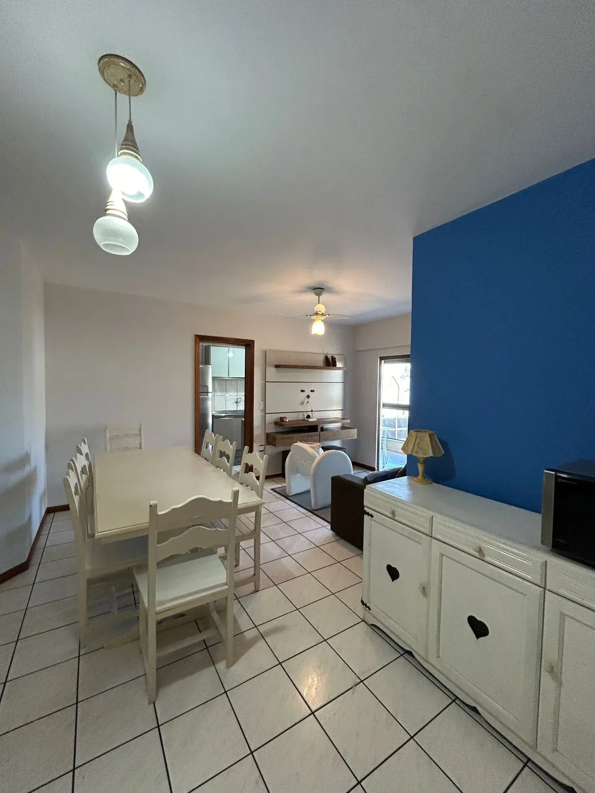 APARTAMENTO PRONTO PRA MORAR MOBILIADO QUADRA MAR NO CENTRO DE ITAPEMA!!! — foto 2