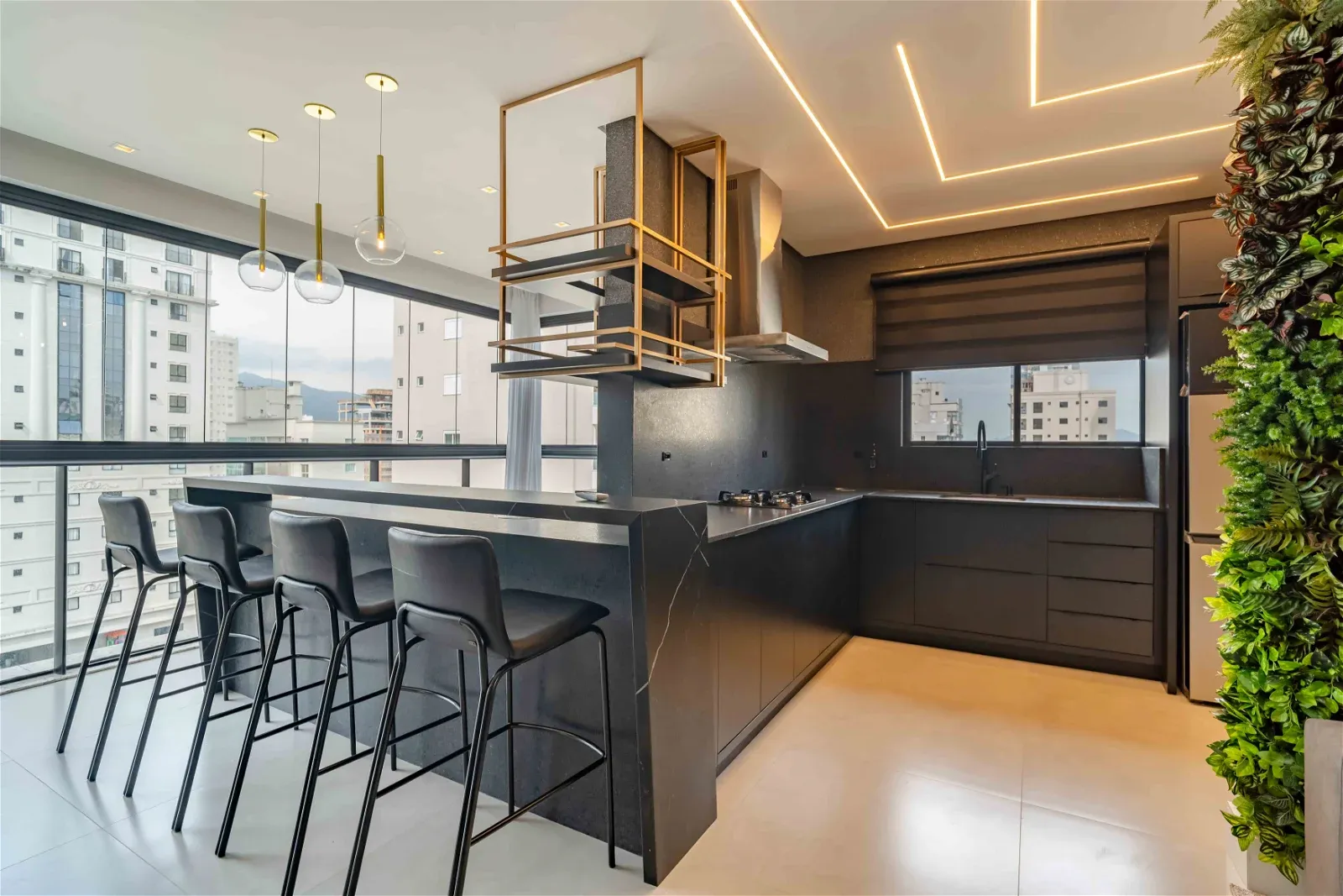 APARTAMENTO NA QUADRA MAR FINAMENTE MOBILIADO!!!! — foto 5