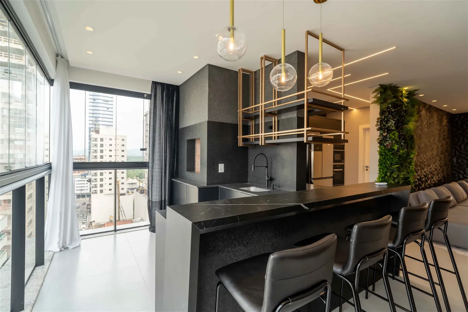 APARTAMENTO NA QUADRA MAR FINAMENTE MOBILIADO!!!! — foto 6