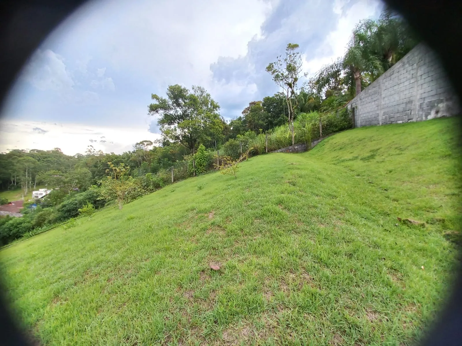 VENDO LINDA CASA SEMI MOBILIADA — foto 6