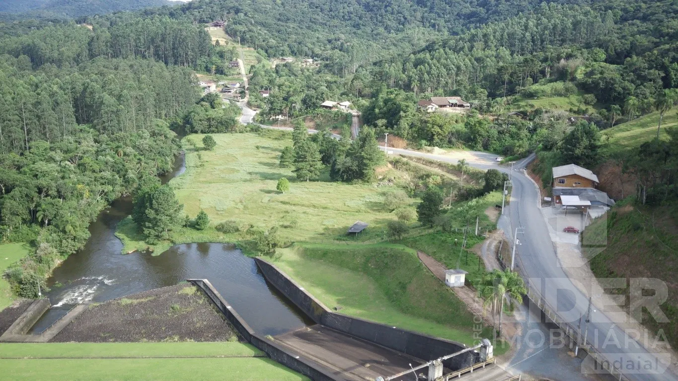 Terreno com 23.610,80m de frente para Barragem em Alto Palmeiras - foto 1