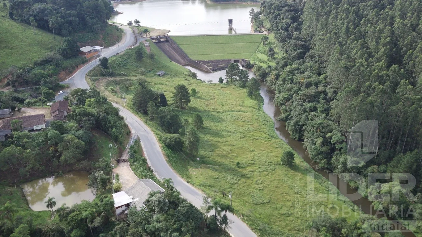 Terreno com 23.610,80m de frente para Barragem em Alto Palmeiras — foto 4