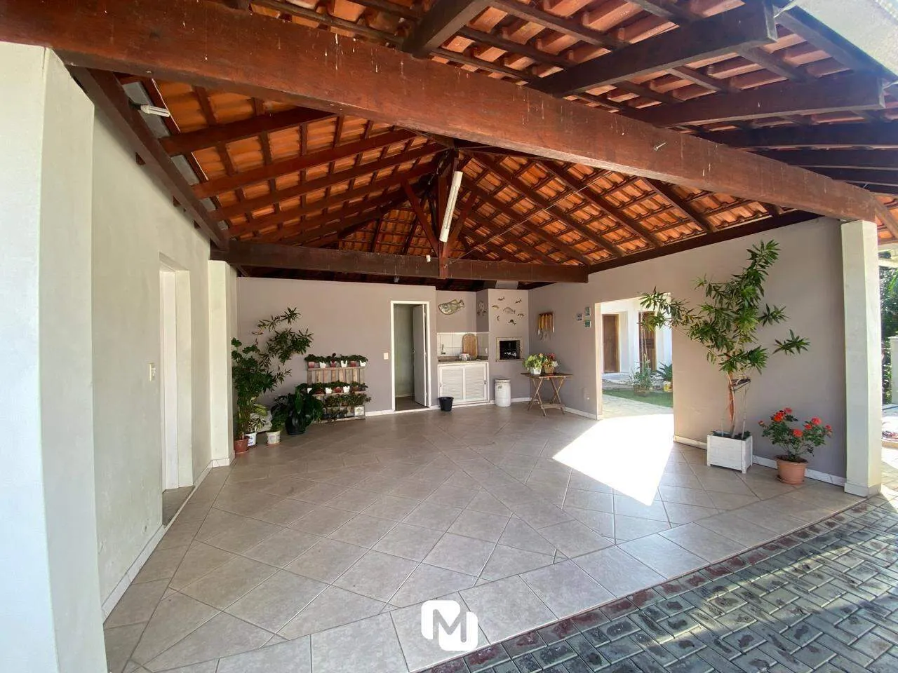 Linda casa no bairro Agua Verde! — foto 7