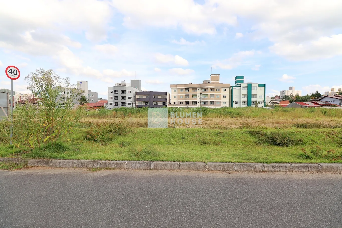 Terreno localizado no bairro das Nações, no Loteamento Kannenberg, Indaial! - foto 1