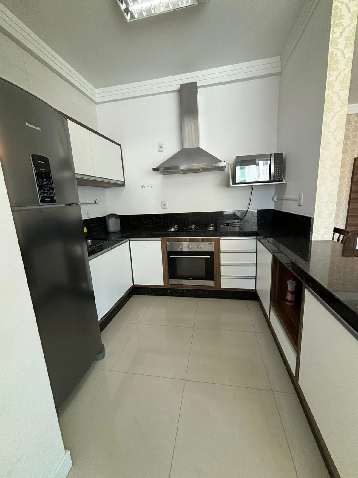 APARTAMENTO MOBILIADO PRONTO PRA MORAR!!! COM 03 SUÍTES E 02 VAGAS DE GARAGEM!! — foto 5