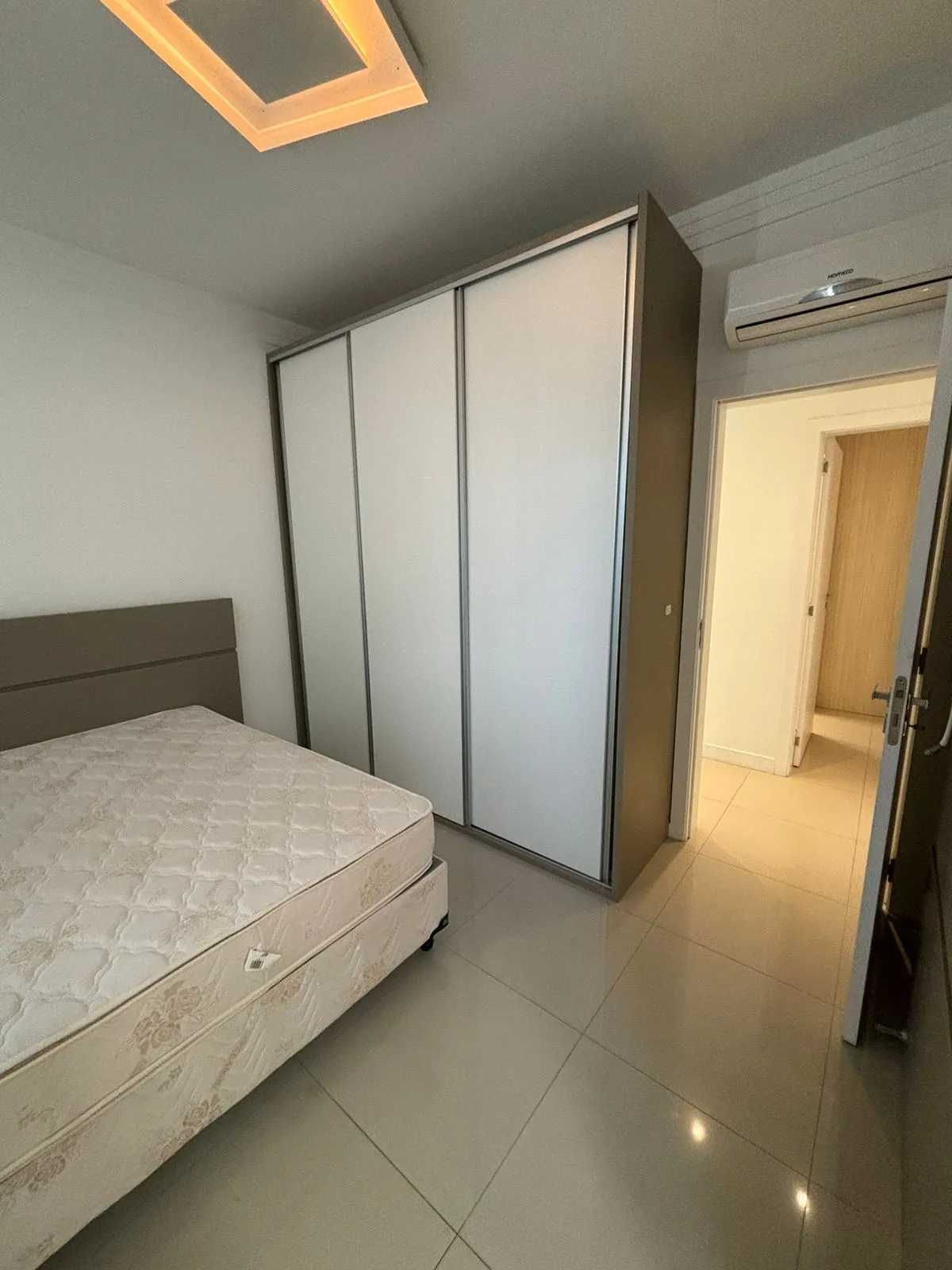 APARTAMENTO MOBILIADO PRONTO PRA MORAR!!! COM 03 SUÍTES E 02 VAGAS DE GARAGEM!! — foto 6