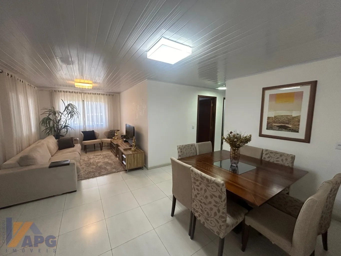 Casa com excelente localização em Gaspar - SC, bairro 7 de Setembro. — foto 5