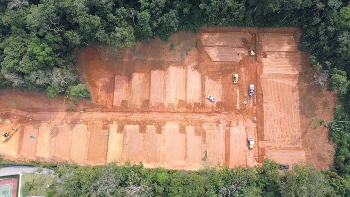 Condomínio fechado no bairro Fortaleza - foto 1