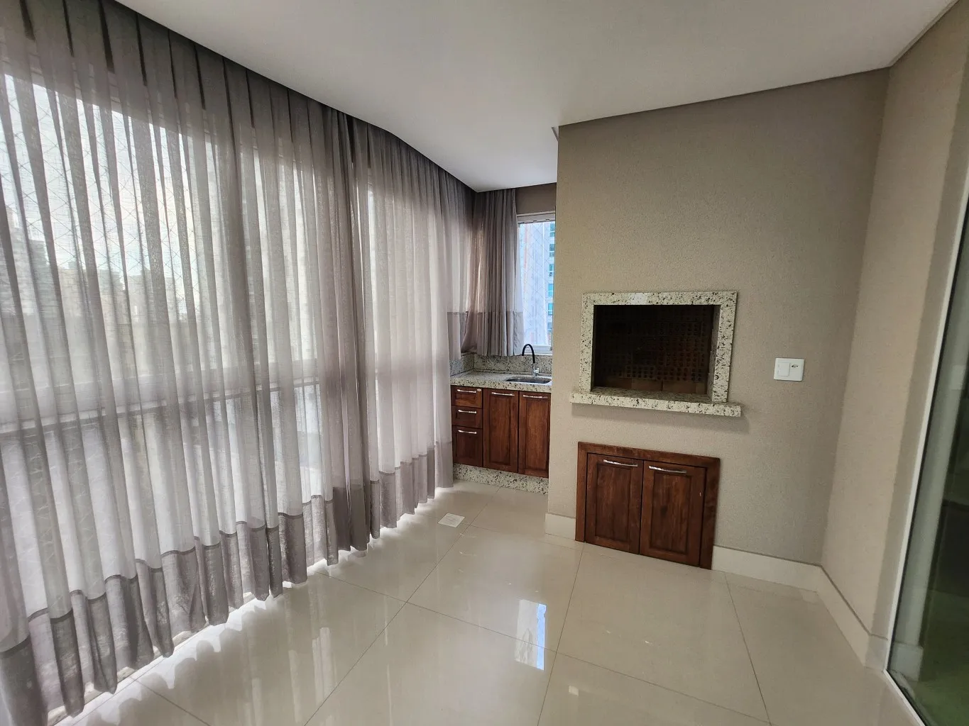 Apartamentos de Alto Padrão no Edifício Joseph II Residencial na Cidade de Itapema, com o total de 344,00m de área privativa. — foto 6