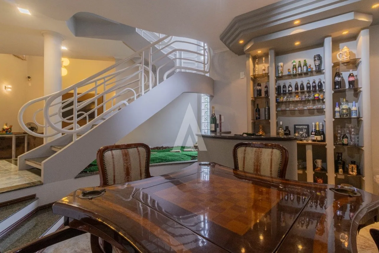 Casa com 3 suítes e 1 quarto à venda no bairro Boa Vista em Joinville-SC por R$ 1.610.000,00. — foto 5