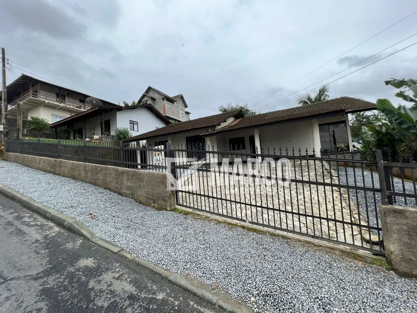 Casa confortável e com amplo quintal - Bairro Ribeirão Areia — foto 4