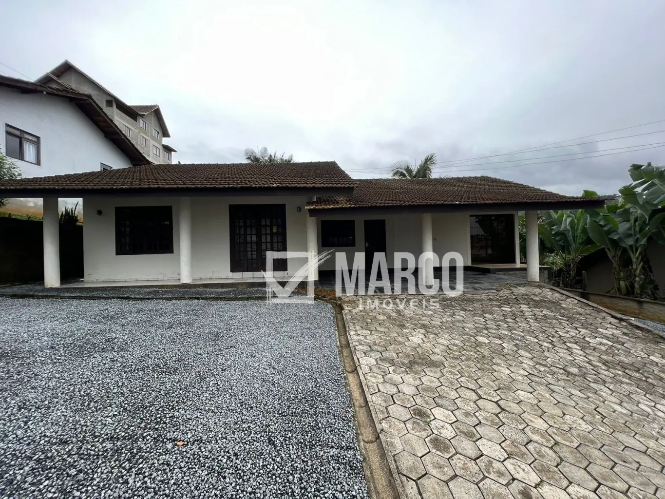Casa confortável e com amplo quintal - Bairro Ribeirão Areia — foto 6