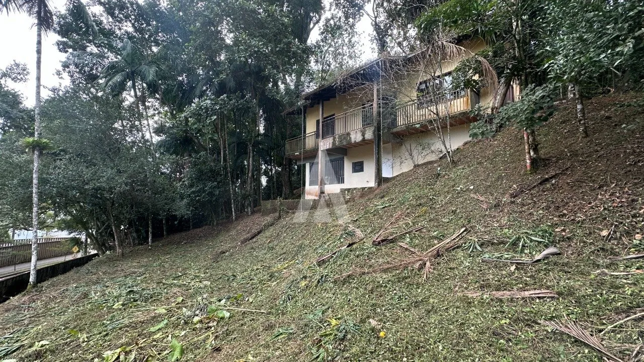 Terreno à venda no bairro Atiradores em Joinville, por R$ 4.200.000.00. — foto 5