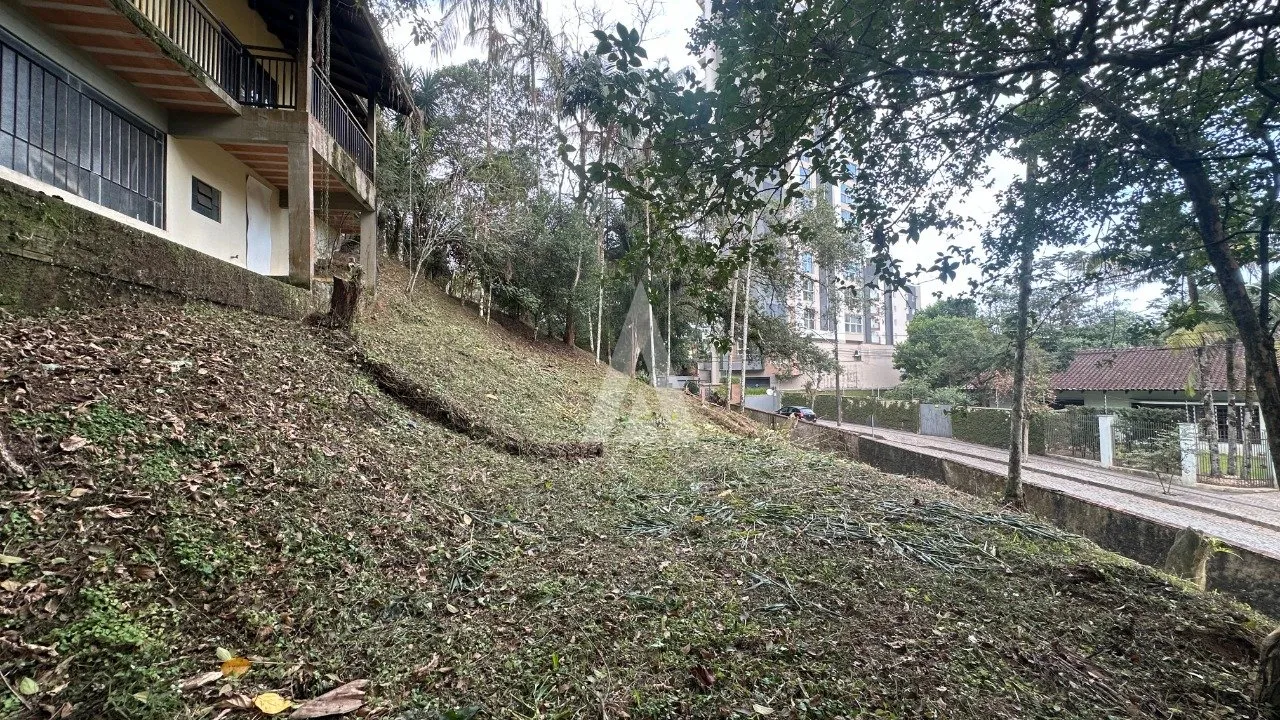 Terreno à venda no bairro Atiradores em Joinville, por R$ 4.200.000.00. — foto 6