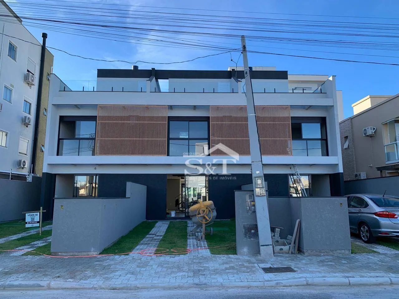 Sobrado com 3 dormitórios à venda, 201 m por R$ 1.350.000,00 - Ingleses - Florianópolis/SC - foto 1