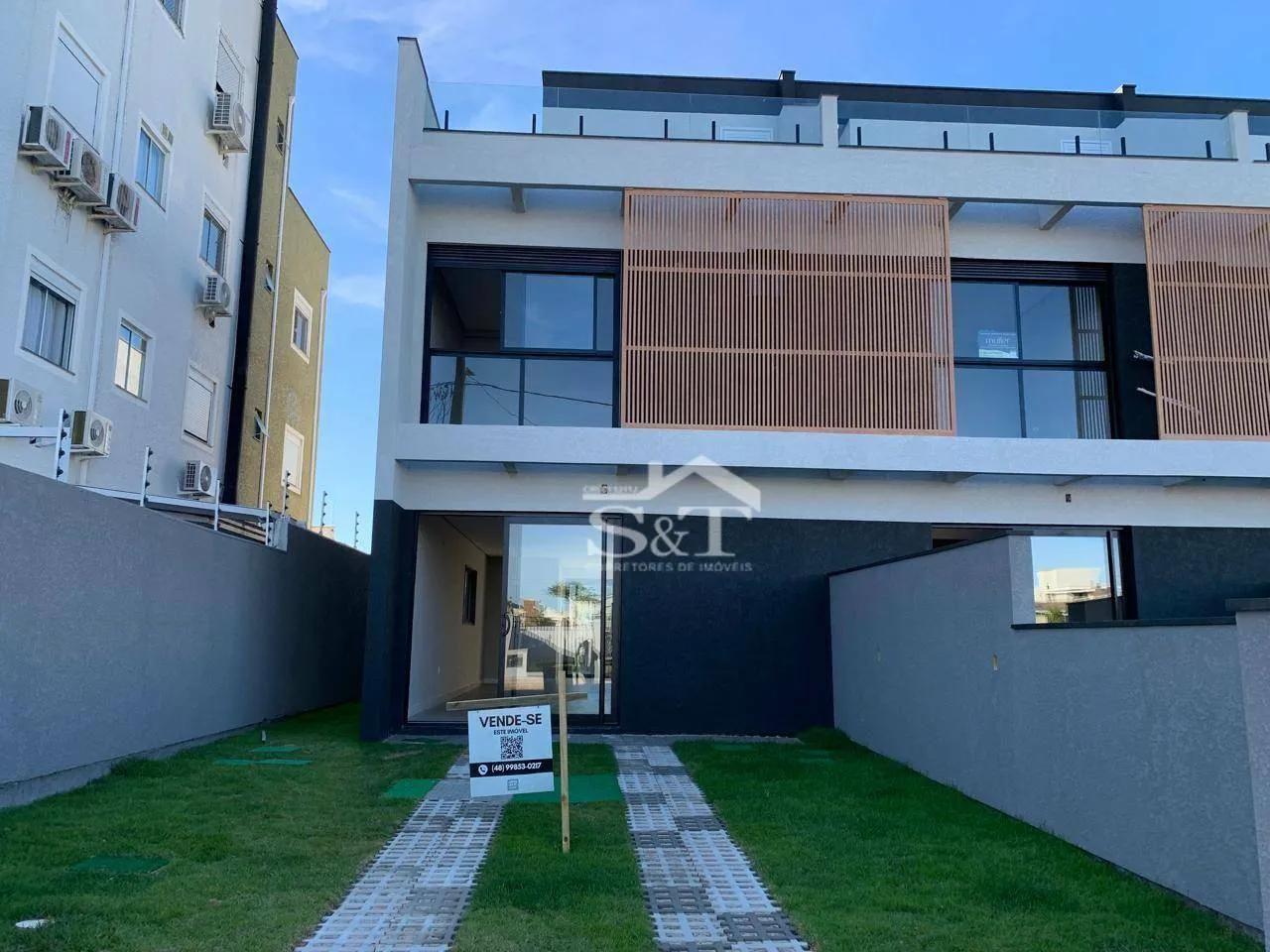 Sobrado com 3 dormitórios à venda, 201 m por R$ 1.350.000,00 - Ingleses - Florianópolis/SC — foto 2