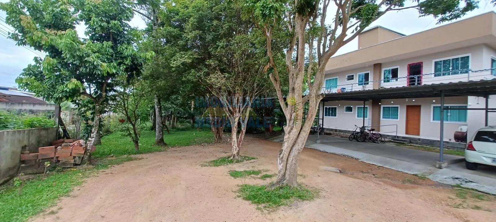 Casa a venda em Indaial com amplo terreno — foto 7