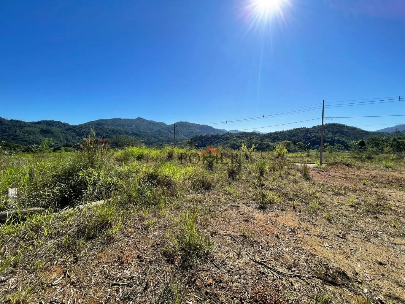 Lindo Terreno com vista panorâmica no Bairro Testo Central com 450,00m, fazendo frente em 15,00 metros. - foto 1