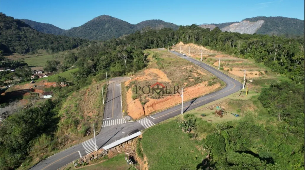 Lindo Terreno com vista panorâmica no Bairro Testo Central com 450,00m, fazendo frente em 15,00 metros. — foto 2